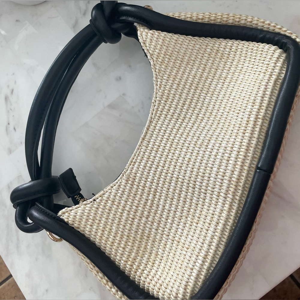 Moda Luxe Black and Cream Handbag